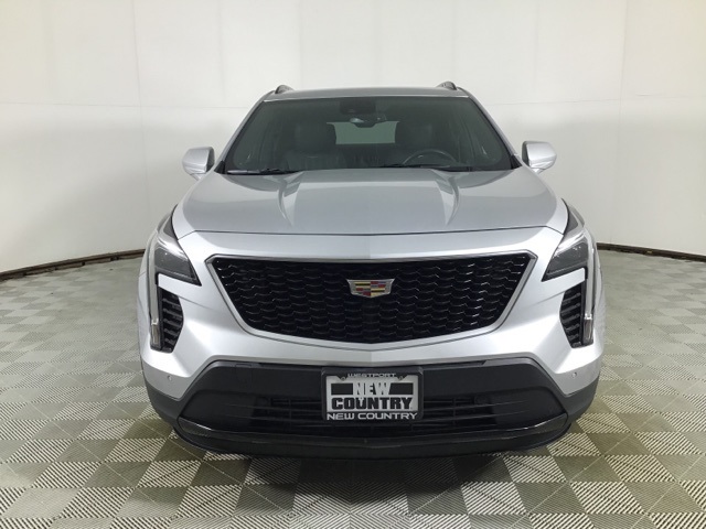 2020 Cadillac XT4 Sport photo 2