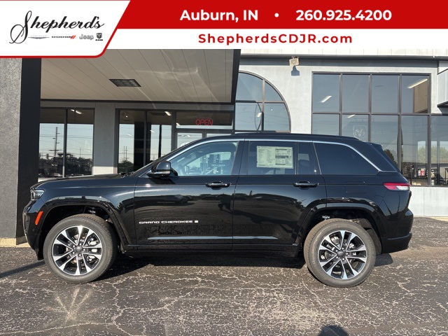 2025 Jeep Grand Cherokee Overland's photo