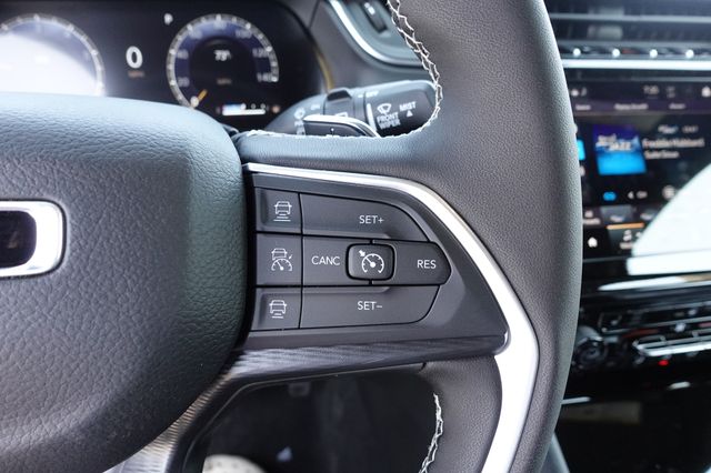 2025 Jeep Grand Cherokee Altitude X photo 14