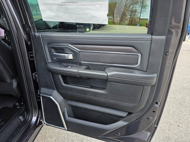2025 Ram 2500 Laramie photo 11