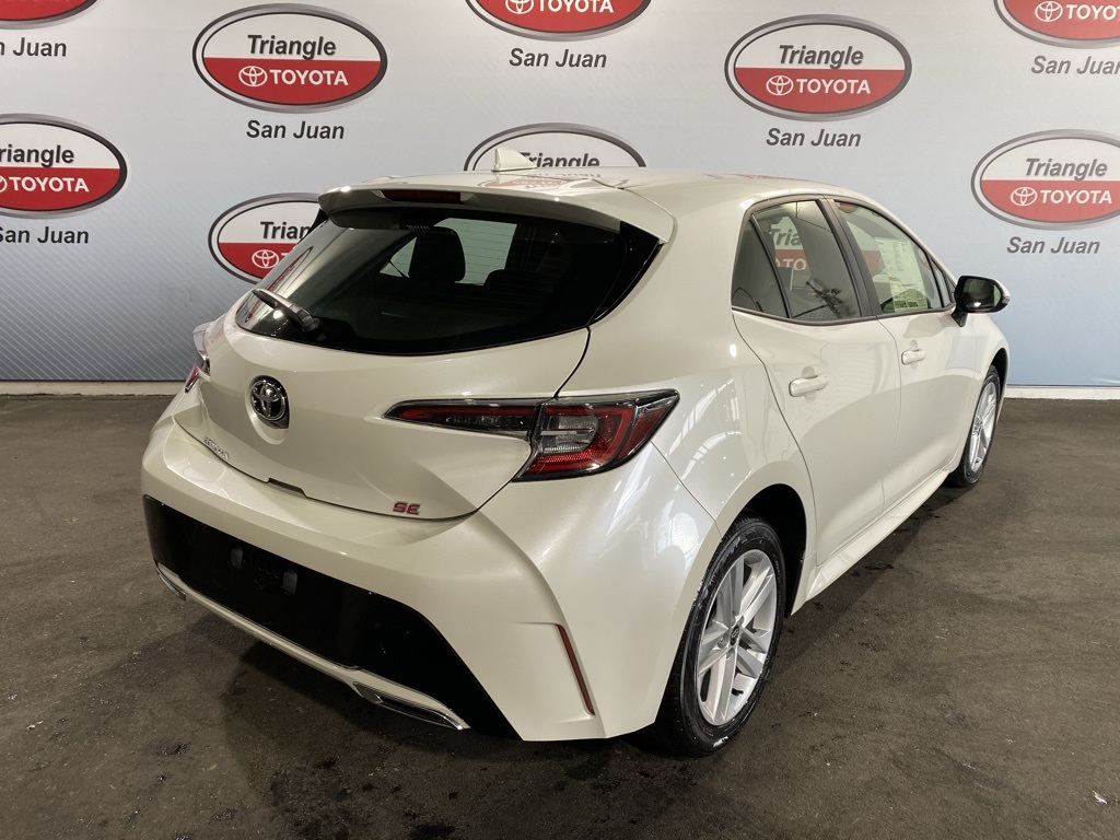 2026 Toyota Corolla SE photo 3