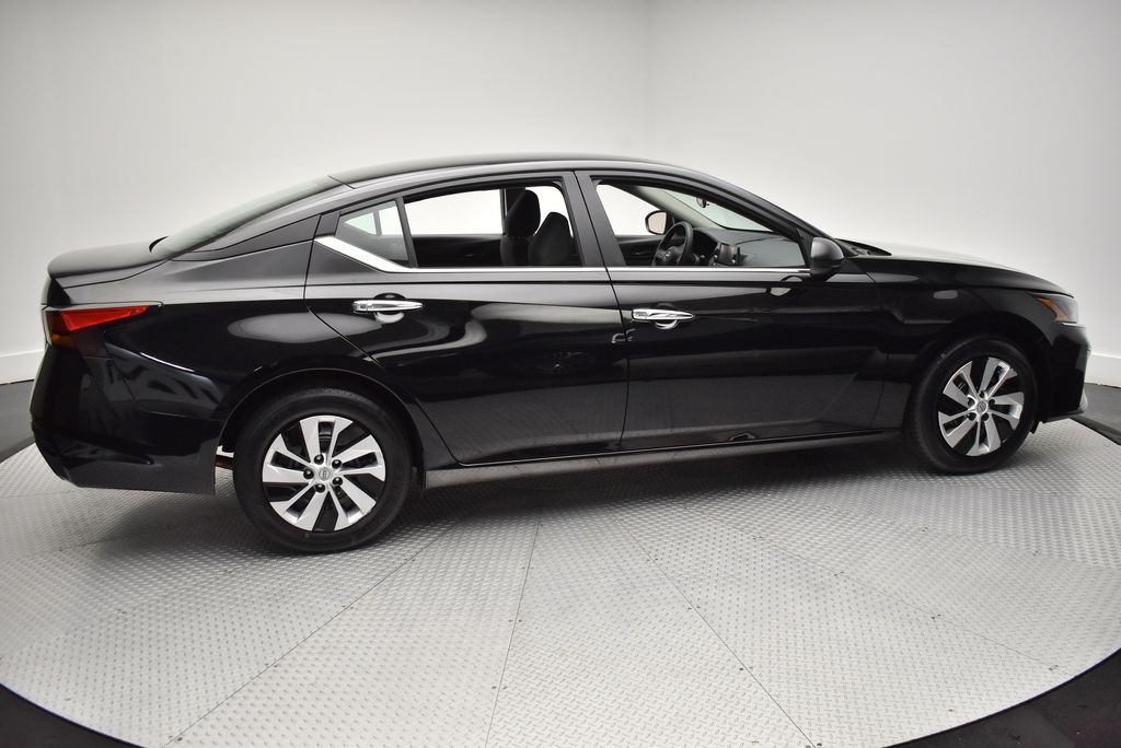 2024 Nissan Altima 2.5 S photo 4