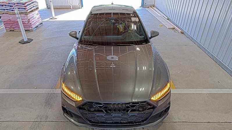 2025 Audi A7 55 Premium Plus photo 2