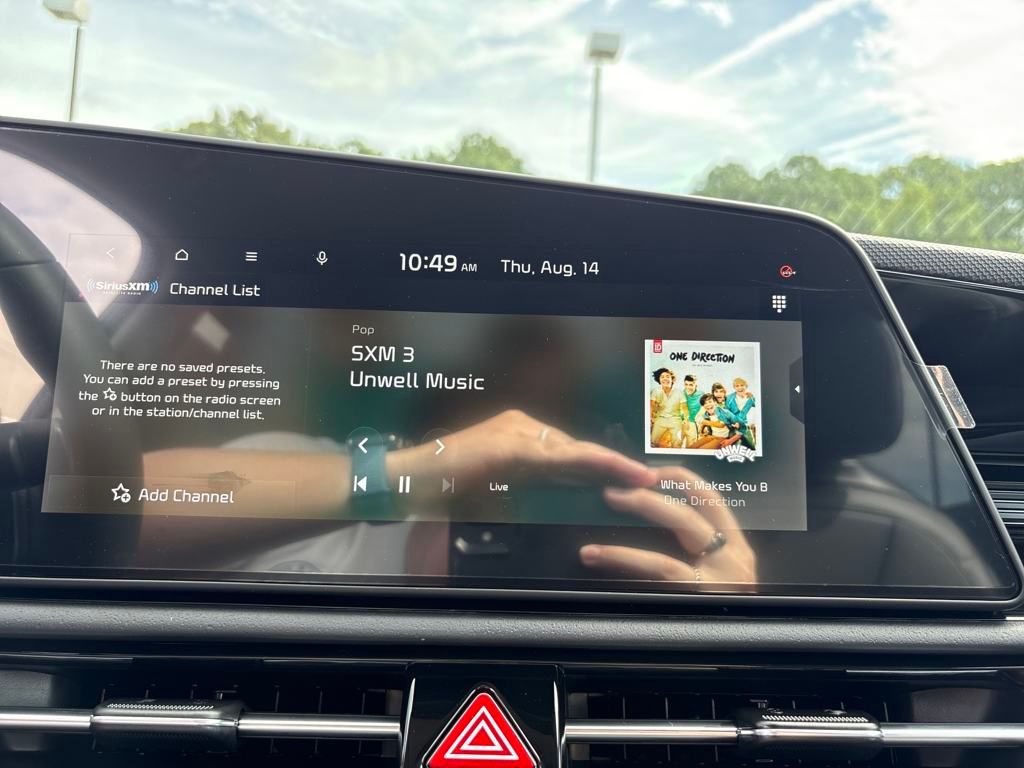 2025 Kia Niro EX photo 17