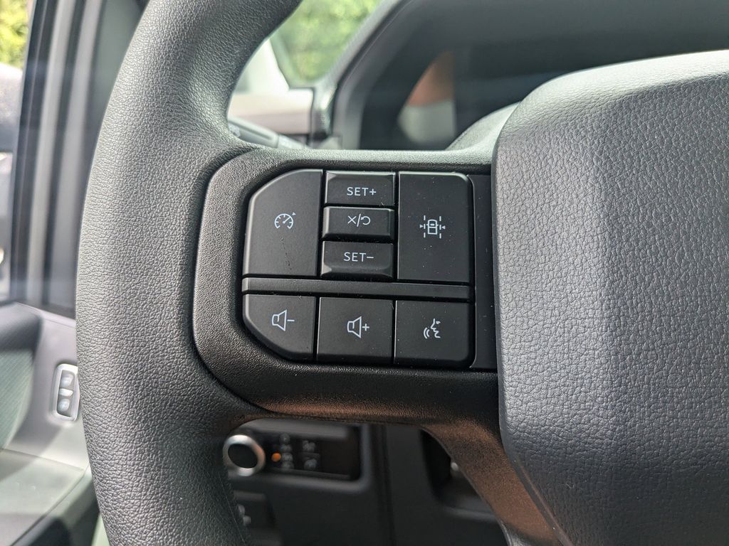 2025 Ford F-150 XL photo 19