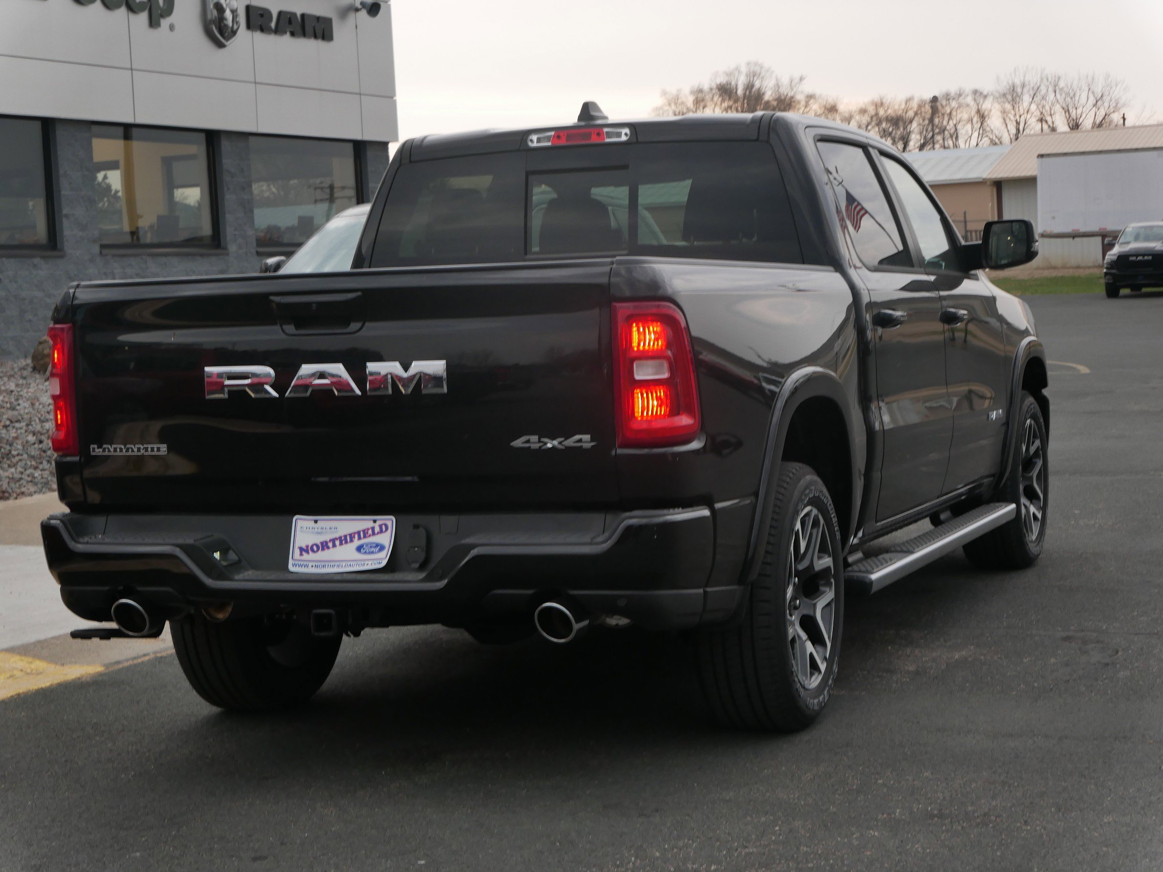 2025 Ram 1500 Laramie photo 6