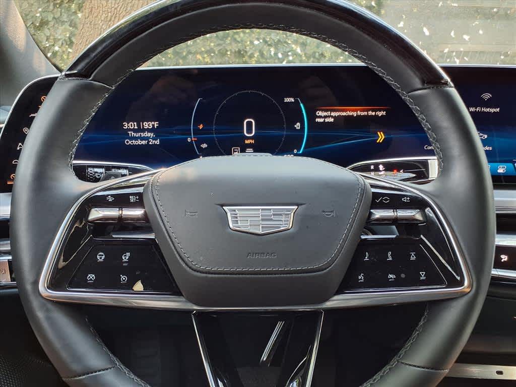 2024 Cadillac Lyriq Luxury photo 25