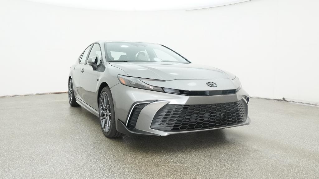 2025 Toyota Camry SE photo 31