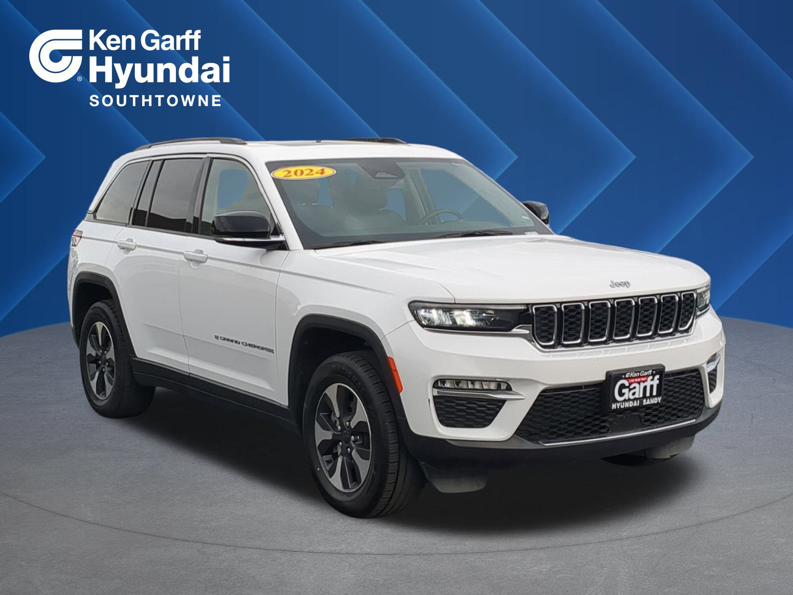 2024 Jeep Grand Cherokee 4xe's photo