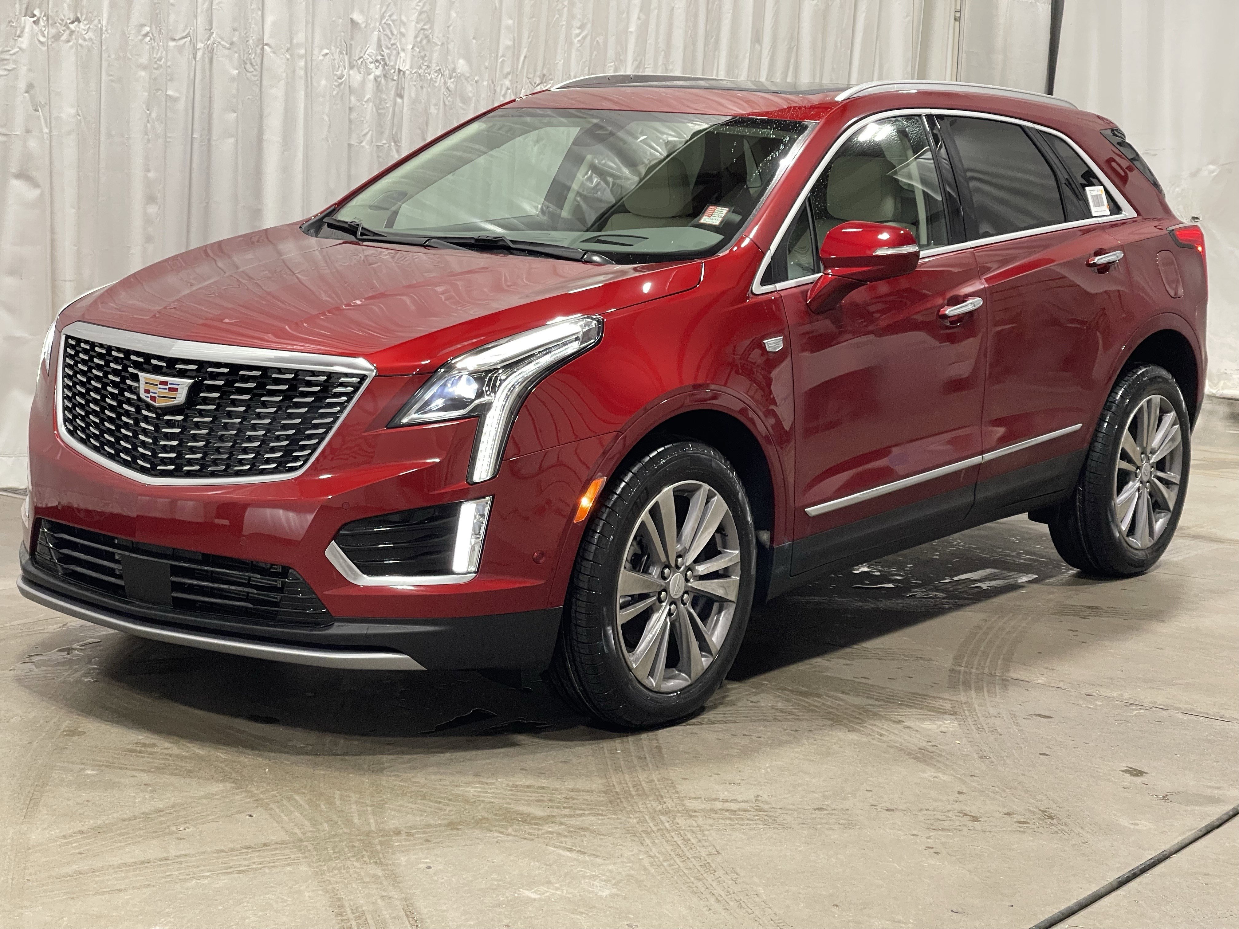 2026 Cadillac XT5 Premium Luxury's photo