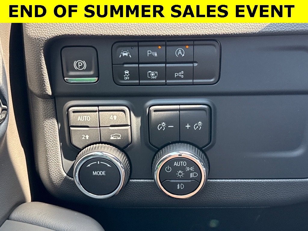 2025 Chevrolet Tahoe Premier photo 15