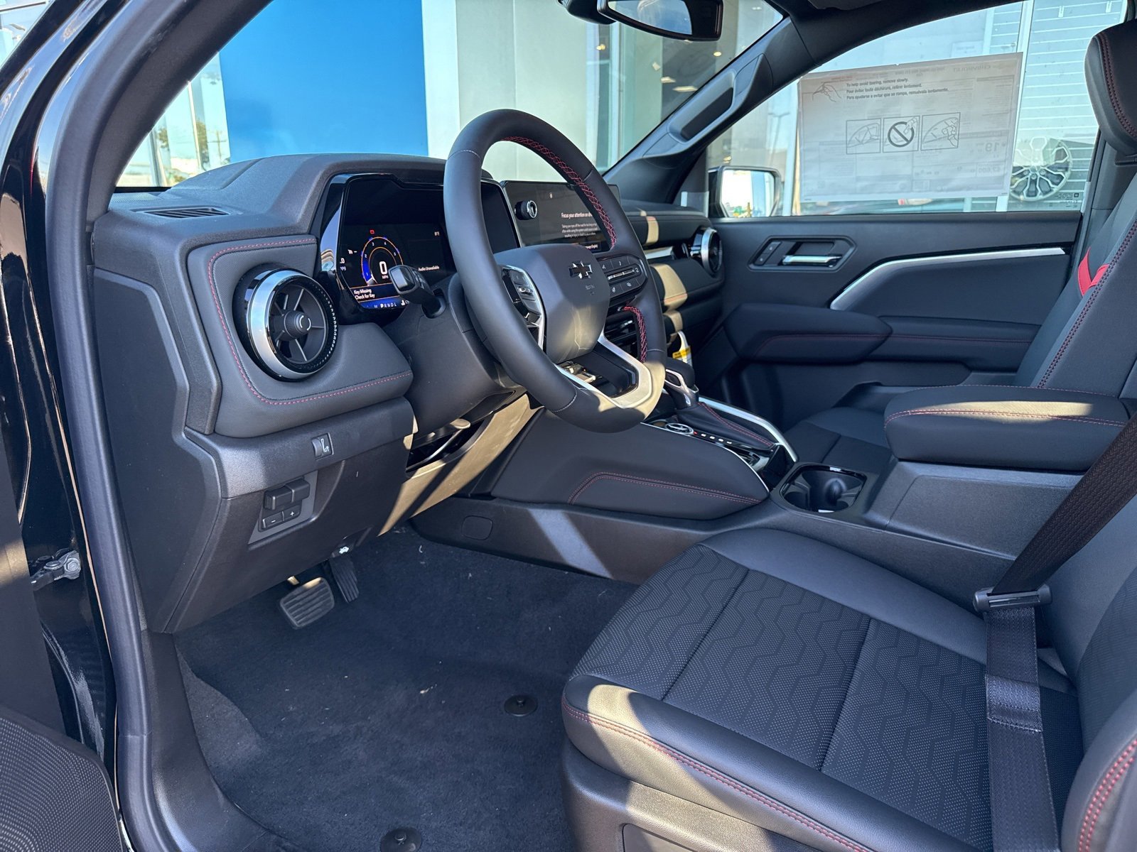 2026 Chevrolet Colorado Z71 photo 12