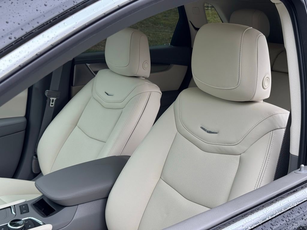 2025 Cadillac XT5 Premium Luxury photo 30