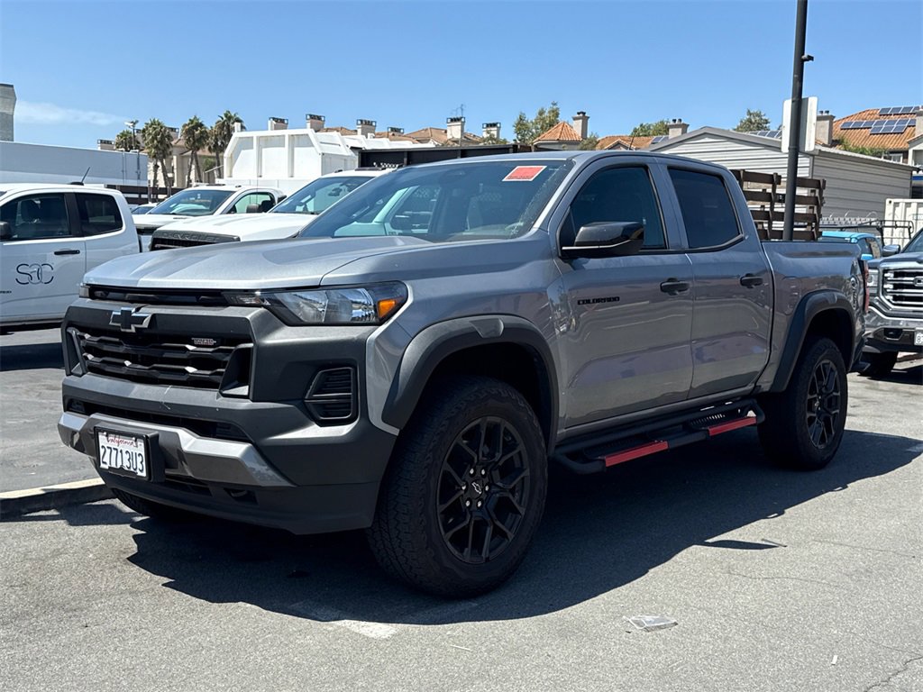 2023 Chevrolet Colorado Trail Boss photo 2
