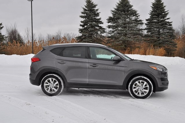 Used 2020 Hyundai Tucson Value with VIN KM8J3CA40LU123594 for sale in Canton, MI