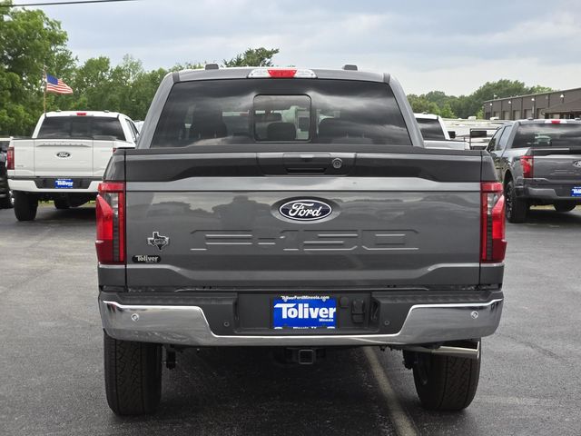 2025 Ford F-150 XLT photo 4