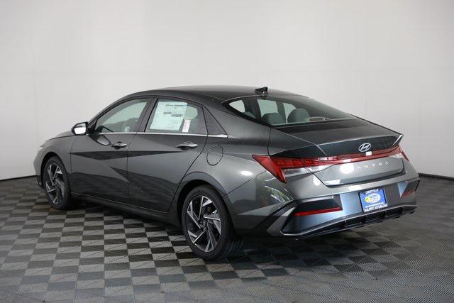 2025 Hyundai Elantra SEL Convenience photo 19