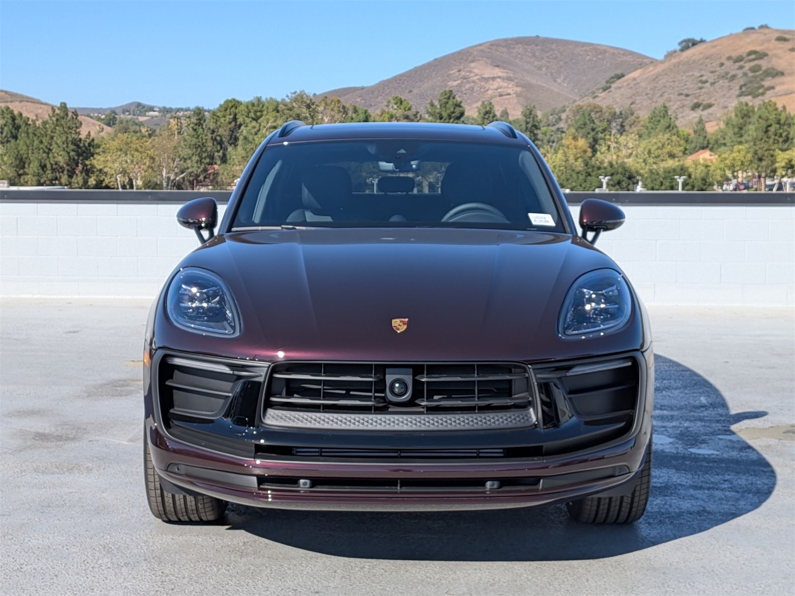 2026 Porsche Macan T photo 6