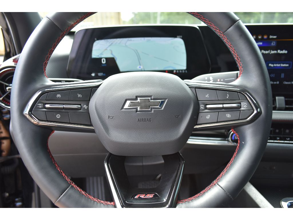 2026 Chevrolet Equinox RS photo 17