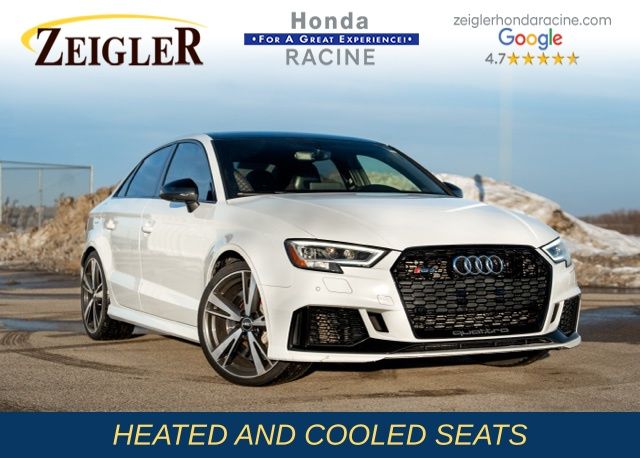 2018 Audi RS 3 Base's photo