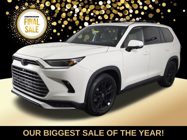 2024 Toyota Grand Highlander Platinum's photo