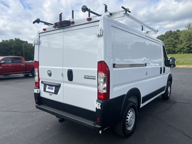 2025 Ram ProMaster 2500 Base photo 3