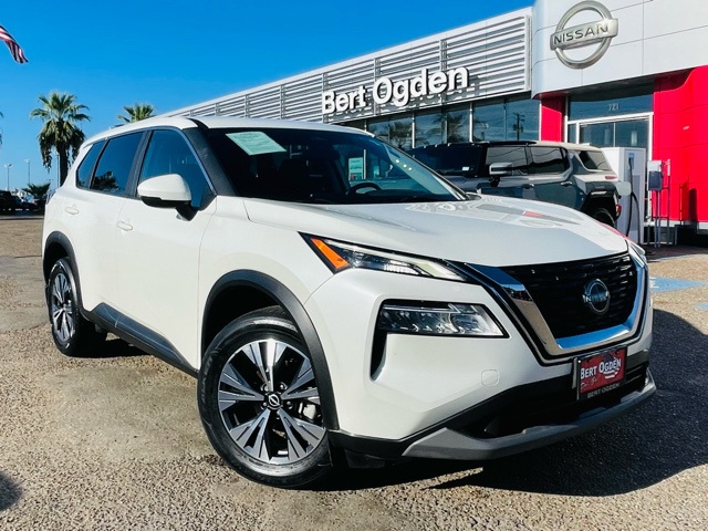2023 Nissan Rogue SV's photo