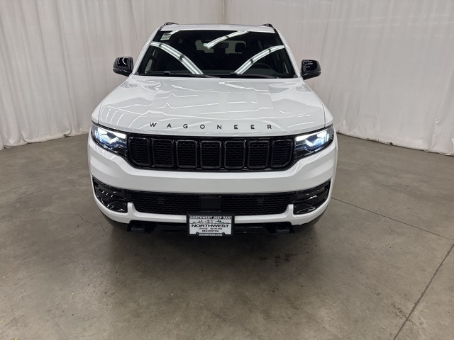 2025 Jeep Wagoneer Series II photo 2