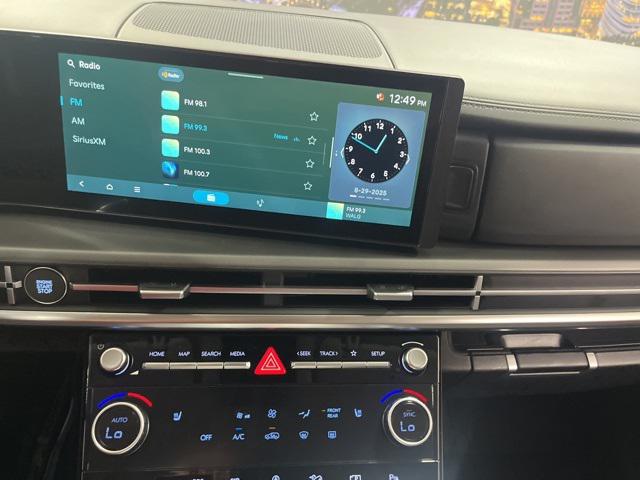 2026 Hyundai Santa Fe SEL photo 14