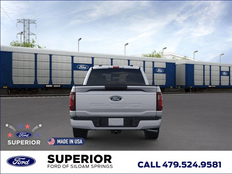 2025 Ford F-150 XLT photo 4