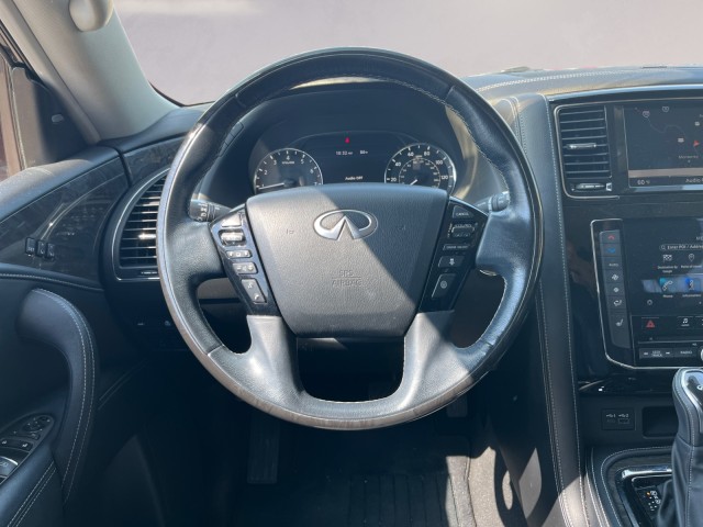 2021 Infiniti QX80 Luxe photo 11