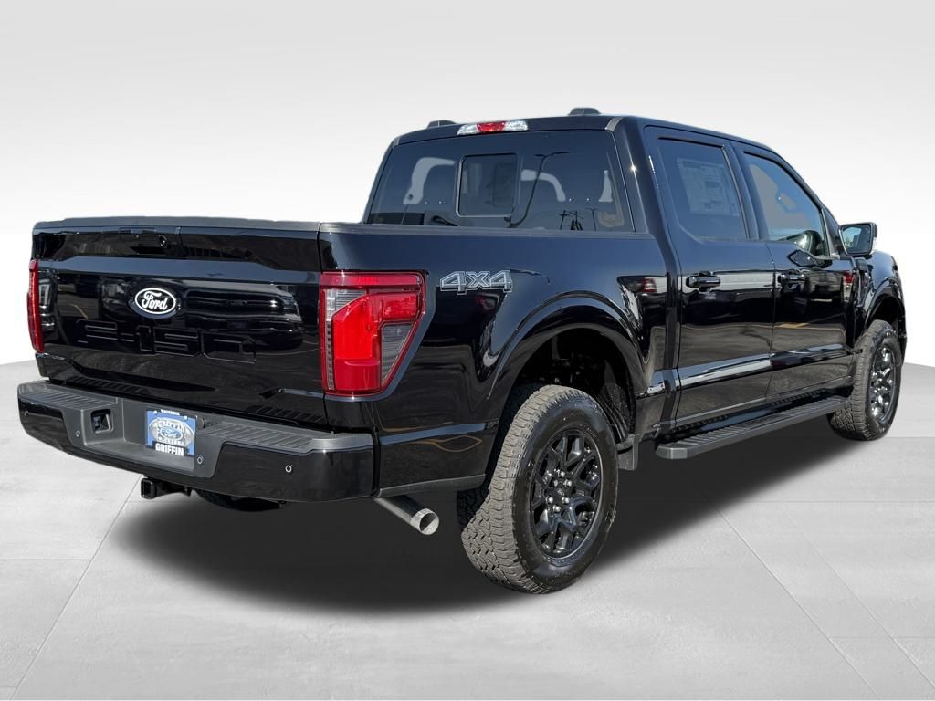 2025 Ford F-150 XLT photo 6