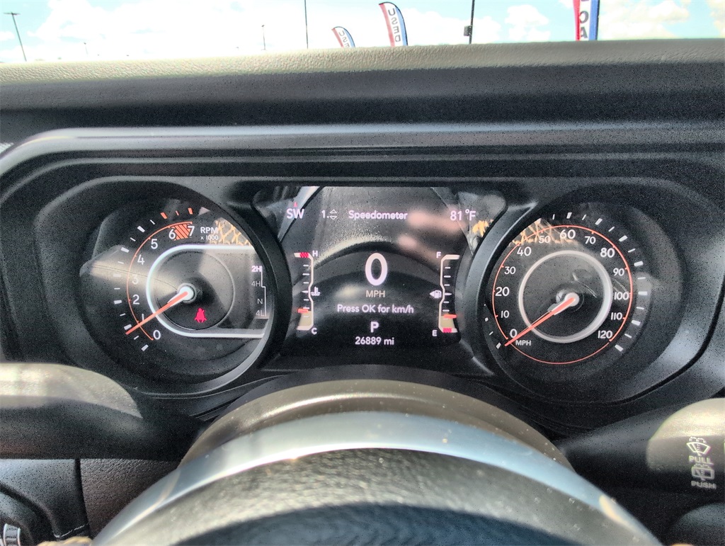 2024 Jeep Wrangler Sahara photo 13