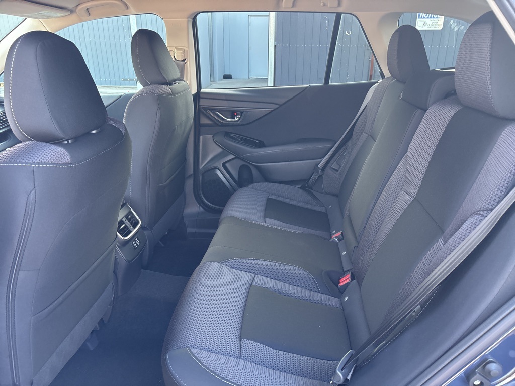 2025 Subaru Outback Premium photo 12
