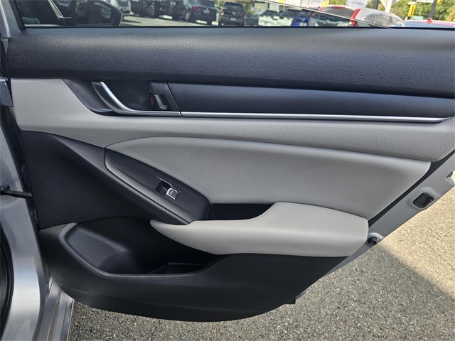 2019 Honda Accord EX photo 9