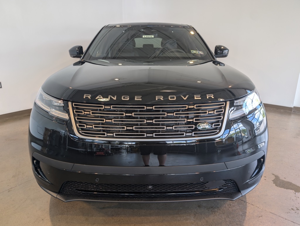 2026 Land Rover Range Rover Velar S photo 2