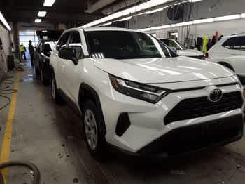 Used 2024 Toyota RAV4 LE with VIN 2T3F1RFV9RW460068 for sale in Kansas City