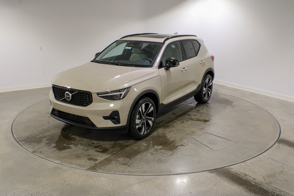 2026 Volvo XC40 Ultra's photo
