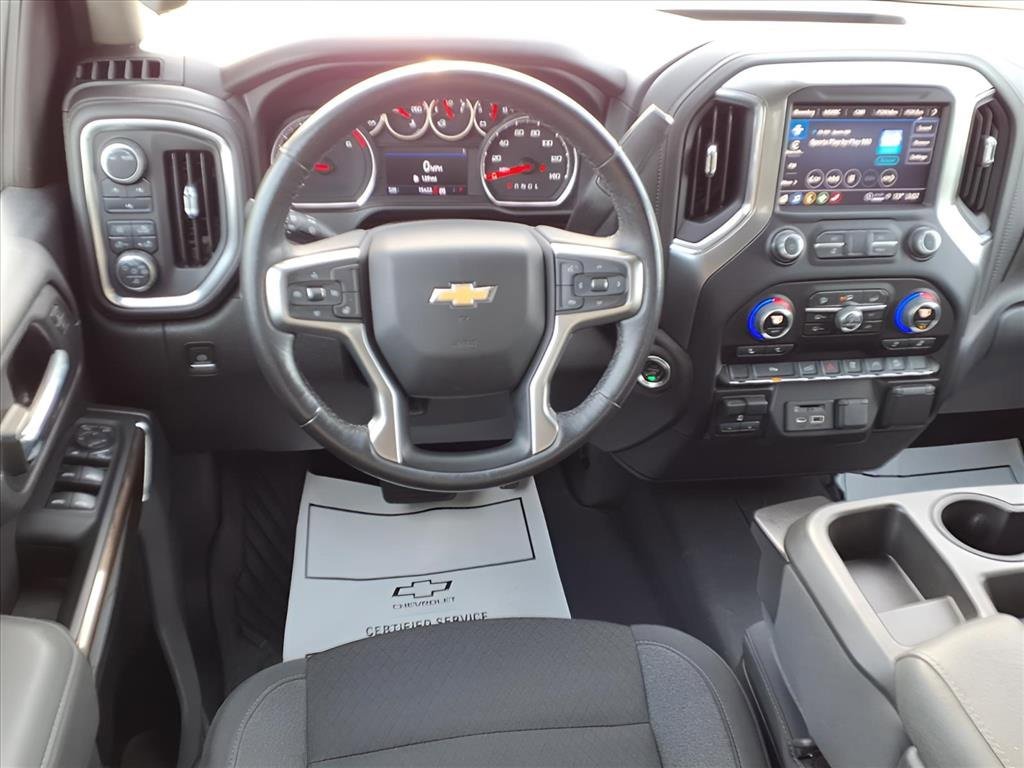 2022 Chevrolet Silverado 2500HD LT photo 3