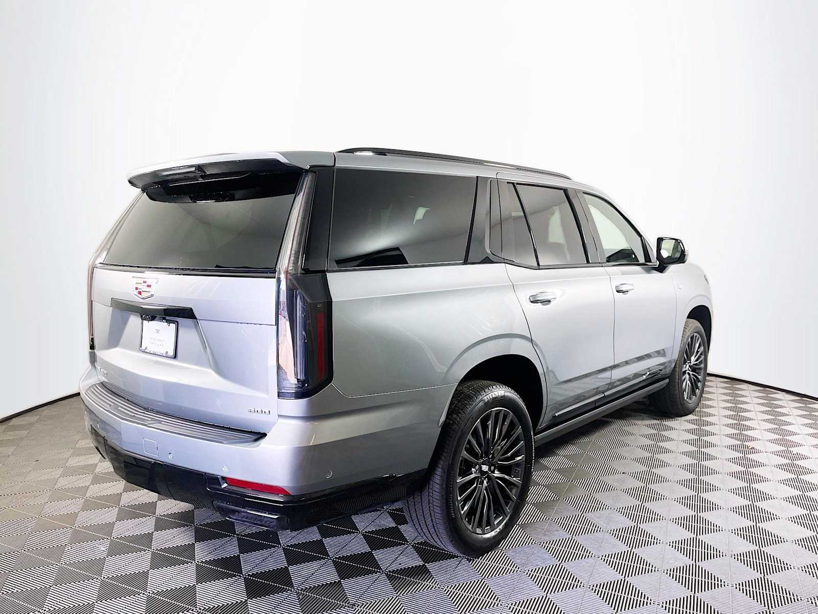 2025 Cadillac Escalade Sport Platinum photo 2