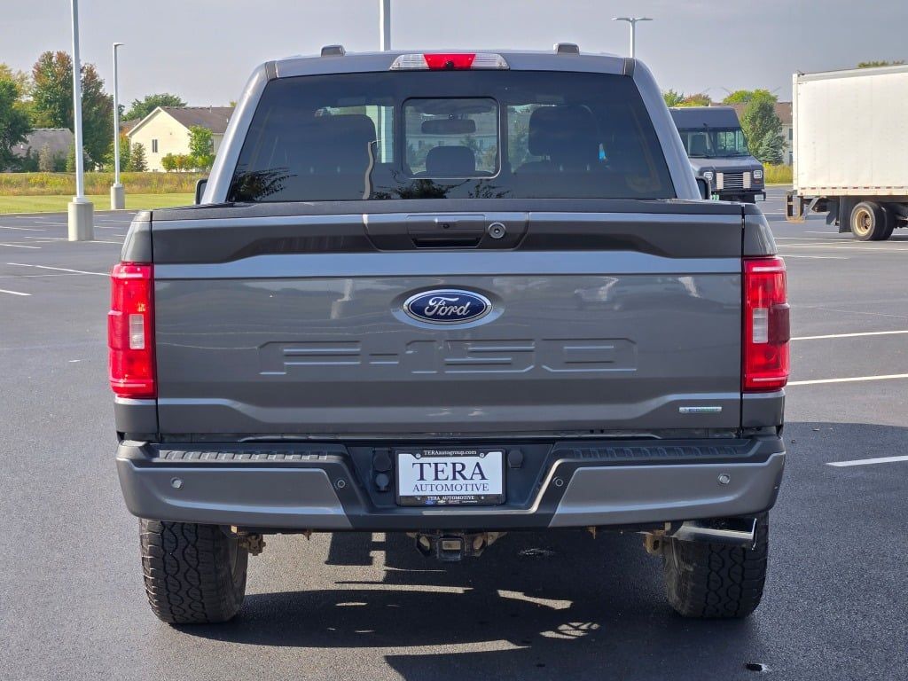 2022 Ford F-150 XLT photo 12