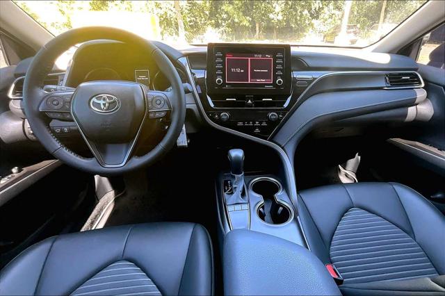 2023 Toyota Camry SE photo 15