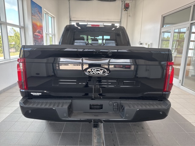 2025 Ford F-150 XLT photo 7