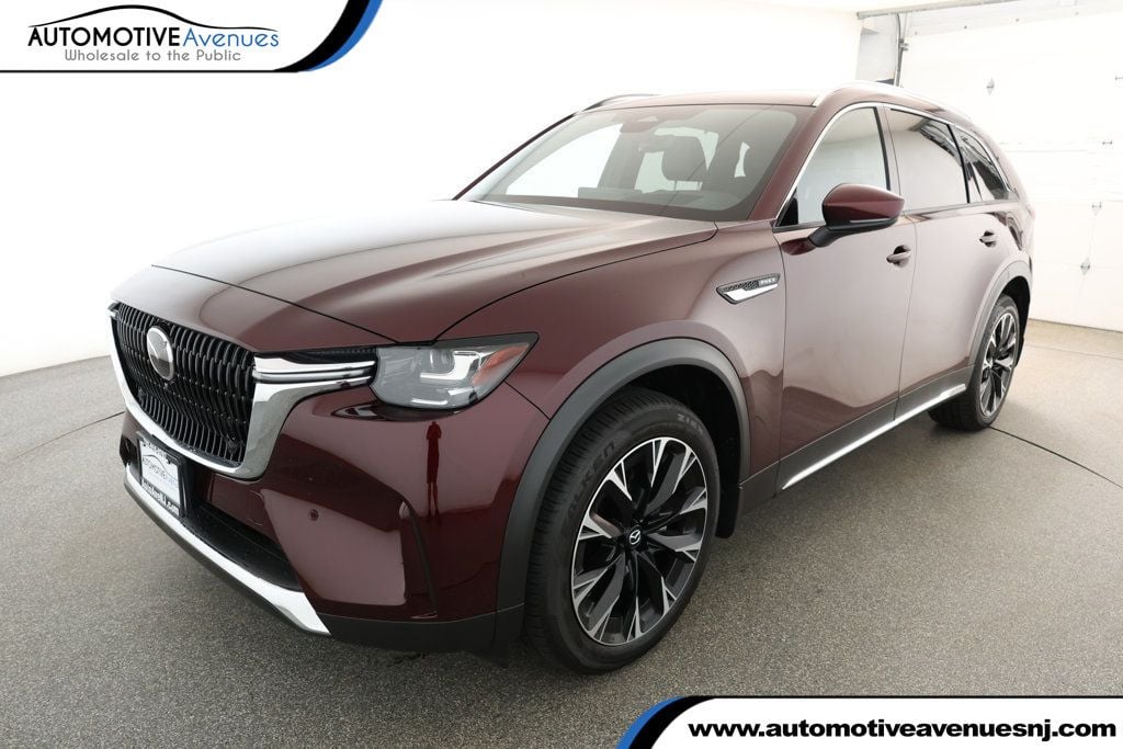 2025 Mazda CX-90 Premium Plus Package's photo