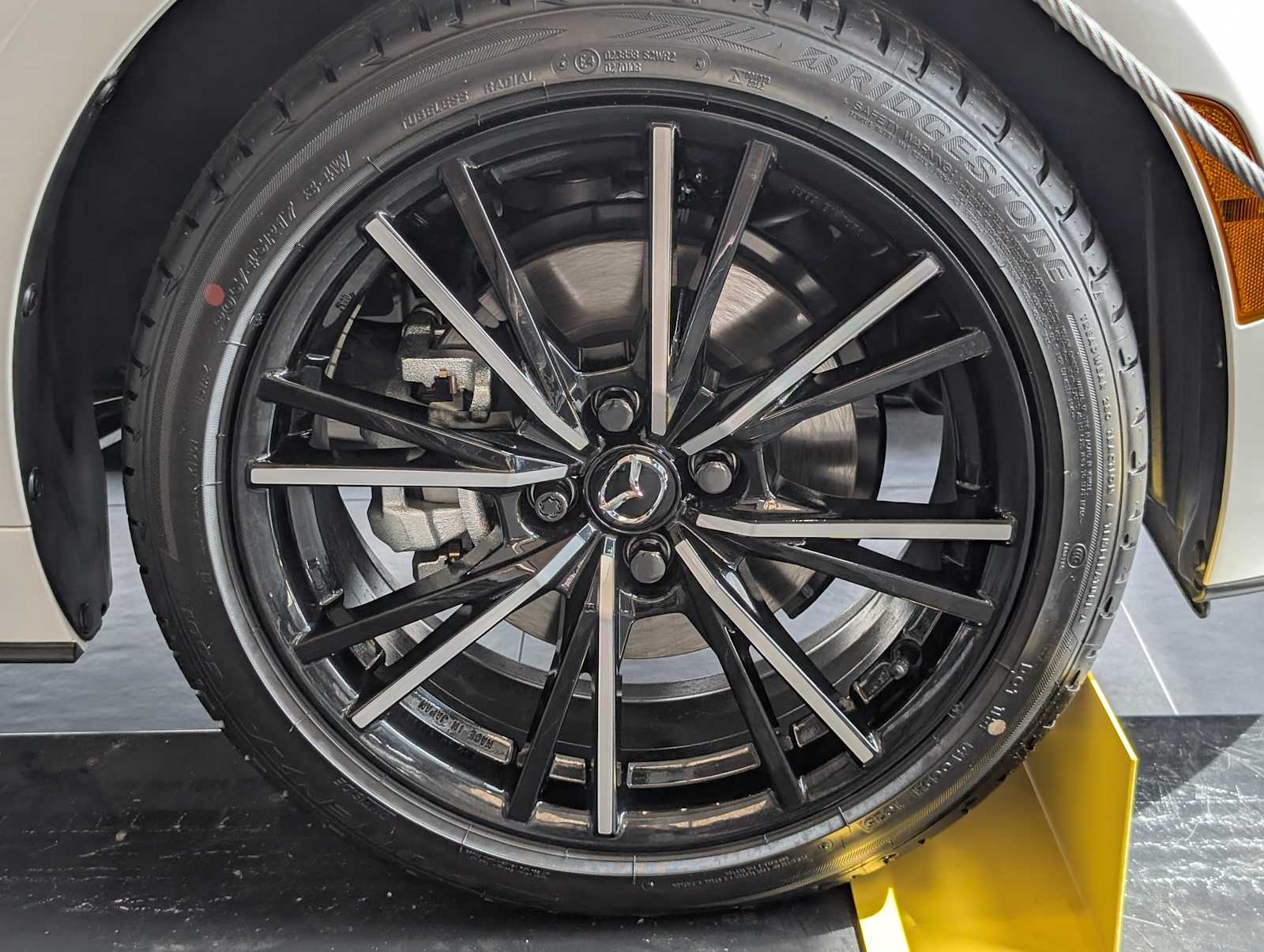 2025 Mazda MX-5 Miata Miata RF Grand Touring photo 3