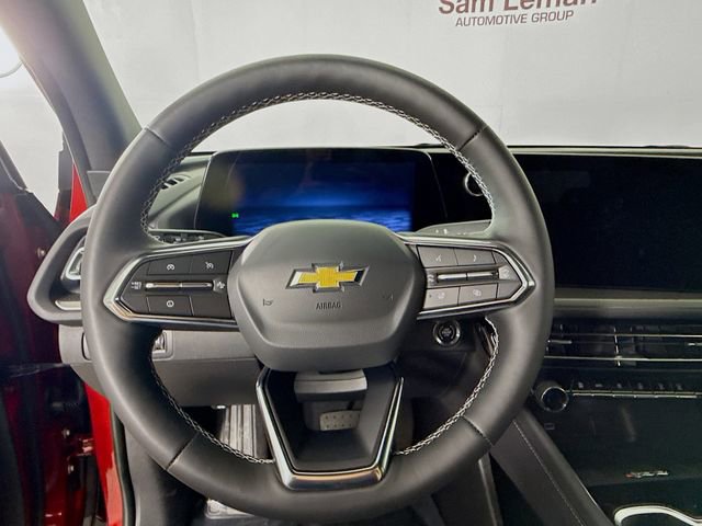 2025 Chevrolet Traverse photo 11