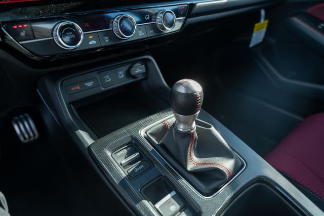 2026 Honda Civic Si photo 28
