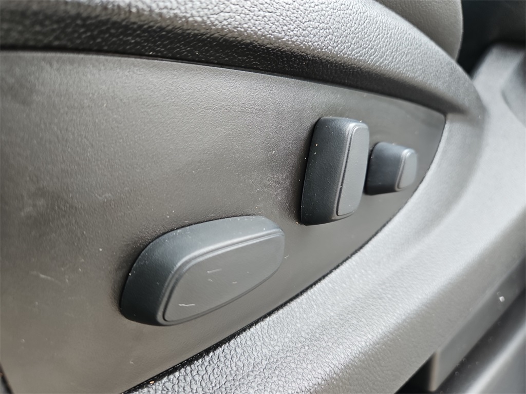 2018 Chevrolet Silverado 1500 LTZ photo 29