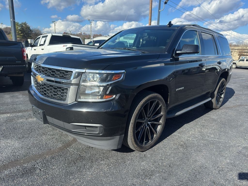 2018 Chevrolet Tahoe LS's photo