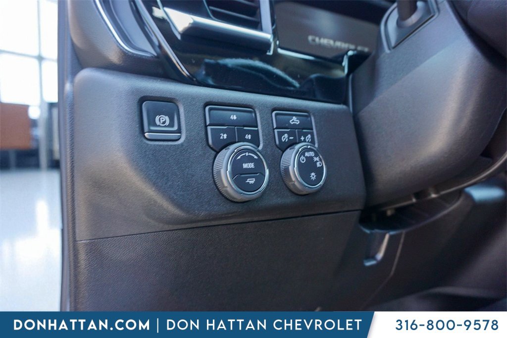 2024 Chevrolet Silverado 3500HD LT photo 8